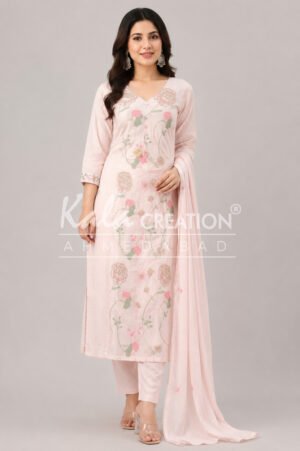 Traditional Graceful Kurti Pant And Dupatta Set