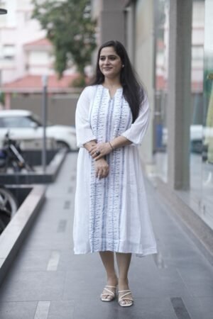 Fancy Casual Wardrobe With This Classic Printed Kurti